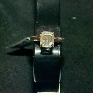 Moissanite Solitare Ring